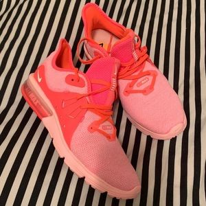 Women’s Nike Air Max